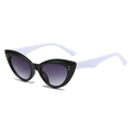 Occhiali da sole cat-eye retrò con montatura nera e stanghette bianche a 45 gradi - Montatura Nera Lente Grigia Sfumata (Stanghette Bianche)