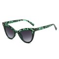 Lunettes de soleil œil-de-chat, monture écaille vert noir, verres dégradés - Monture rayures vertes Verre gris