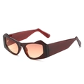 Occhiali da sole cat-eye rosso vino con lenti sfumate arancioni e stile geometrico chic - Regolare / Montatura Tè Lenti Tè Rosa