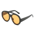 Lunettes de soleil aviateur oversize avec monture noire épaisse et verres orange - Standard / Monture Noire Verres Jaunes