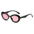 Gafas de sol ovales retro Y2K con montura negra brillante y lentes rosa claro - Montura Negra Lentes Rosas