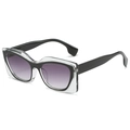 Occhiali da sole cat-eye con montatura trasparente, interno nero e lenti viola sfumate - Montatura Nera Doppia Lente Grigia