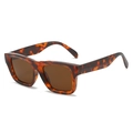 Oversized square sunglasses featuring warm brown tortoiseshell frames and dark lenses - Regular / Leopard Frame Gradient Brown Lens