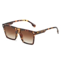 Square tortoise shell sunglasses with brown gradient lenses and silver studs - Leopard Print Frame Gradient Tea Lens (C0.4)