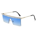 Occhiali da sole sfumati blu con bordo in strass e montatura in metallo dorato - Lente Blu Sfumata