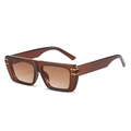 Retro rectangular sunglasses in translucent brown finish with gold metal rivets - Tea Frame Gradient Tea Lens
