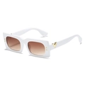 Lunettes de soleil rectangulaires vintage blanches avec verres dégradés et détail en V - Articles Populaires Sur Les Sites Internationaux / Standard (incl. 13 % TVA) monture blanche verres thé dégradés