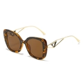 Retro cat-eye sunglasses with tortoise frame, brown lenses and gold hollow metal temples - Leopard Frame Brown Lens