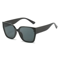 Occhiali da sole squadrati oversize neri classici con protezione UV400 e marchio CE - Taglia unica / Montatura Nera Lenti Grigie