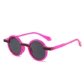 Occhiali da sole tondi retrò con montatura rosa traslucida e accenti neri alla moda - Montatura Rosa Rosso Lenti Grigie