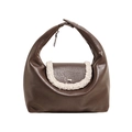 Bolso de piel sintética marrón chocolate con ribete de piel sintética blanca y asa - Marrón