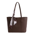 Borsa tote marrone scuro in pelle liscia con foulard di seta decorativo sul manico - Marrone