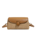 Minimalist tan shoulder bag with faux suede texture and golden rectangular lock - Khaki