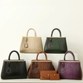 Ensemble de sacs à main motif crocodile en cinq couleurs avec portefeuilles assortis - Ensemble Zirconium Noir