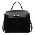 Elegante bolso trapezoidal negro con textura de cuero y cierre de giro dorado - Negro