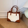 Grande borsa tote minimalista in pelle marrone e tela bianca con design a contrasto - Bianco