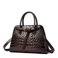 Sac à main marron foncé à texture crocodile avec poignées et détails dorés pour femme - Marron