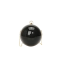 Glänzende schwarze Acryl-Abendtasche mit goldenem Ringgriff und Metallkettenriemen - Schwarz