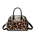 Sac à main imprimé léopard brillant avec poignées noires et forme de coquille - Imprimé léopard