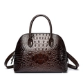 Sac à main marron foncé à motif crocodile, finition brillante et détails dorés - Marron