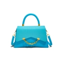 Sac à main bleu ciel tendance avec rabat tissé et chaîne dorée élégante de luxe - Bleu