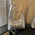 Silberne geflochtene Hobo-Tasche aus Metallic-Leder mit verstellbarem Riemen - Silber