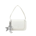Borsa a tracolla bianca minimalista con ciondolo a stella d'argento e charm cane a palloncino - Bianco