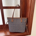 Klassieke grote tote tas met houndstooth-patroon en bruine lederen handvaten - Hahnentritt Blauw