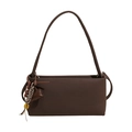 Braune Retro-Baguette-Tasche mit Lederherz und Anhängern auf weißem Hintergrund - Kaffee (Ohne Anhänger)