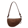 Borsa a sella asimmetrica in pelle scamosciata marrone scuro con tracolla annodata - Color Caffè (4)