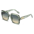 Lunettes de soleil carrées avec monture grain de bois vert et verres dégradés - Standard / Régulier (incl. TVA 13 %) Monture à rayures vertes avec verres vert-jaune