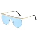 Einteilige Oversize-Sonnenbrille mit hellblauen Gläsern und funkelndem Strassbesatz - Goldener Rahmen Blaue Gläser