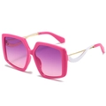 Oversized rose pink sunglasses with gradient purple lenses and golden metal temples - Regular / Purple Frame Purple Pink Lens
