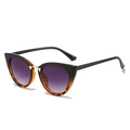 Occhiali da sole cat-eye neri e tartarugati con lenti viola sfumate - Nero e Tartarugato con Lenti Sfumate Tè