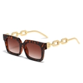 Tortoiseshell square sunglasses with gold metal chain temples and brown gradient lenses - Leopard Frame Gradient Brown Lens
