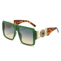 Occhiali da sole quadrati montatura verde scuro con lenti sfumate e aste in tartaruga - Montatura Verde Lenti Verde Giallo