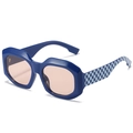 Occhiali da sole squadrati blu navy con aste a scacchi blu e lenti sfumate rosa confetto - Regolare / Montatura Blu Lenti Champagne