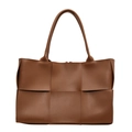 Dunkelbraune gewebte Leder-Tote-Bag mit breitem Karomuster und langen Schulterriemen - Khaki