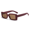 Gafas de sol rectangulares con montura rojo oscuro mate y cristales marrones - Montura Púrpura Elástica Lentes Té