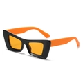 Lunettes de soleil œil de chat monture noire et verres orange au style tendance - Nouveau Style / Standard (incl. 13 % TVA) monture noire verres jaunes