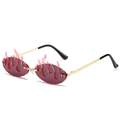 Occhiali da sole a forma di fiamma senza montatura con lenti rosa e montatura dorata - Lenti Grigie Fiamma Rosa