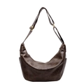 Vintage braune Halbmond-Tasche aus mattem Kunstleder mit verstellbarem Schultergurt - Braun