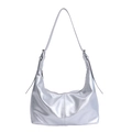 Sac hobo argenté métallisé au design minimaliste avec une longue bandoulière réglable - Sans Pendentif / Argenté