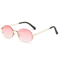 Lunettes de soleil ovales à monture dorée avec verres dégradés roses élégants - Monture Dorée Verres Dégradés Roses
