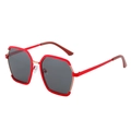 Occhiali da sole vintage oversize da donna in metallo rosso con lenti sfumate - Montatura Rossa Lenti Grigie