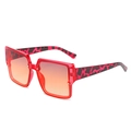 Trendy square sunglasses with transparent red frames and leopard print temples - Red Frame Tea Yellow Lens