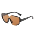 Gafas de sol negras de gran tamaño con lentes marrones y detalles de remaches - Montura Negro Brillante Lente Té Completa