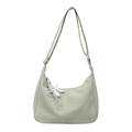 Sac fourre-tout croissant vert clair avec texture chevrons et breloque étoile - Vert