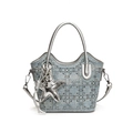 Blauwe denim bucket bag met zilveren studs, ruitpatroon en zeester hanger detail - Zilver Zonder Hanger