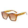 Retro oversized tortoiseshell polygon sunglasses with brown gradient lenses for women - New Style / Standard (Incl. 13% VAT) Leopard Frame & Double Tea Lenses